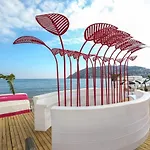 Otel Anjeliq House 3*