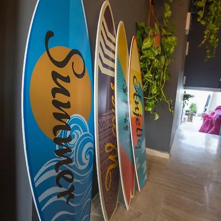 Hotel Anjeliq House 3*